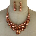 CRYSTAL TEARDROP NECKLACE SET 8.00